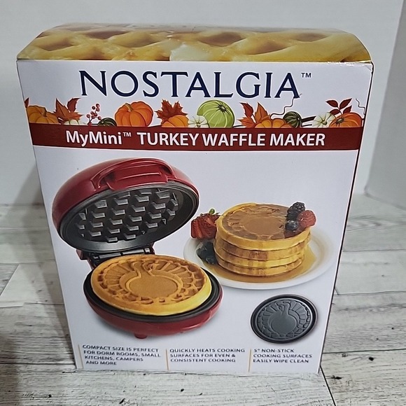NEW Sealed MyMini Turkey Waffle Maker 5" Compact Size Red Color Thanksgiving - Picture 3 of 5